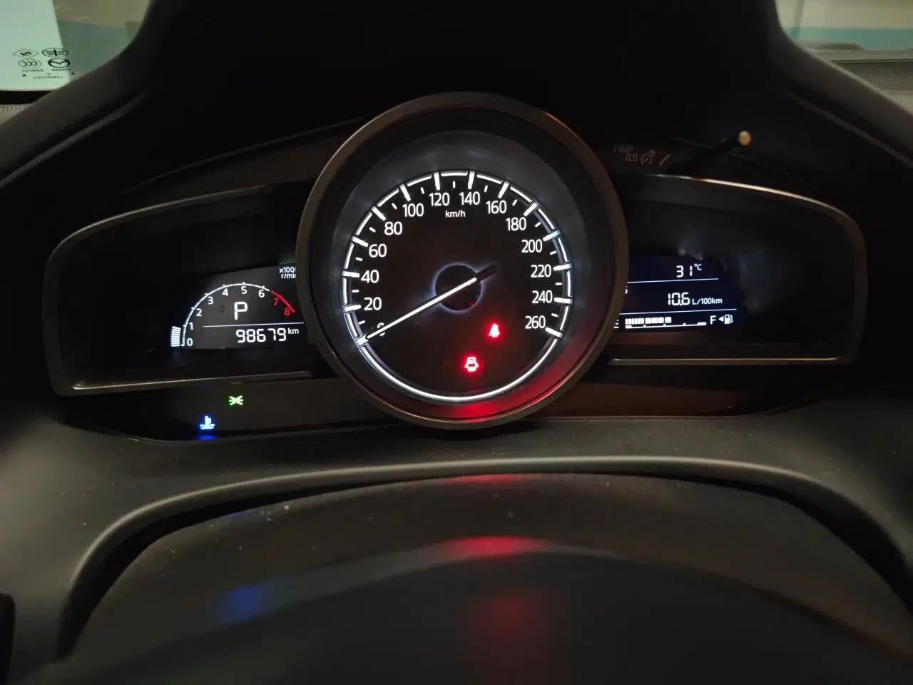 Mazda CX-4 2018 2.0L Automatic Two-Wheel Drive Blue Sky Dynamic Version China VI Standard — миниатюра 11