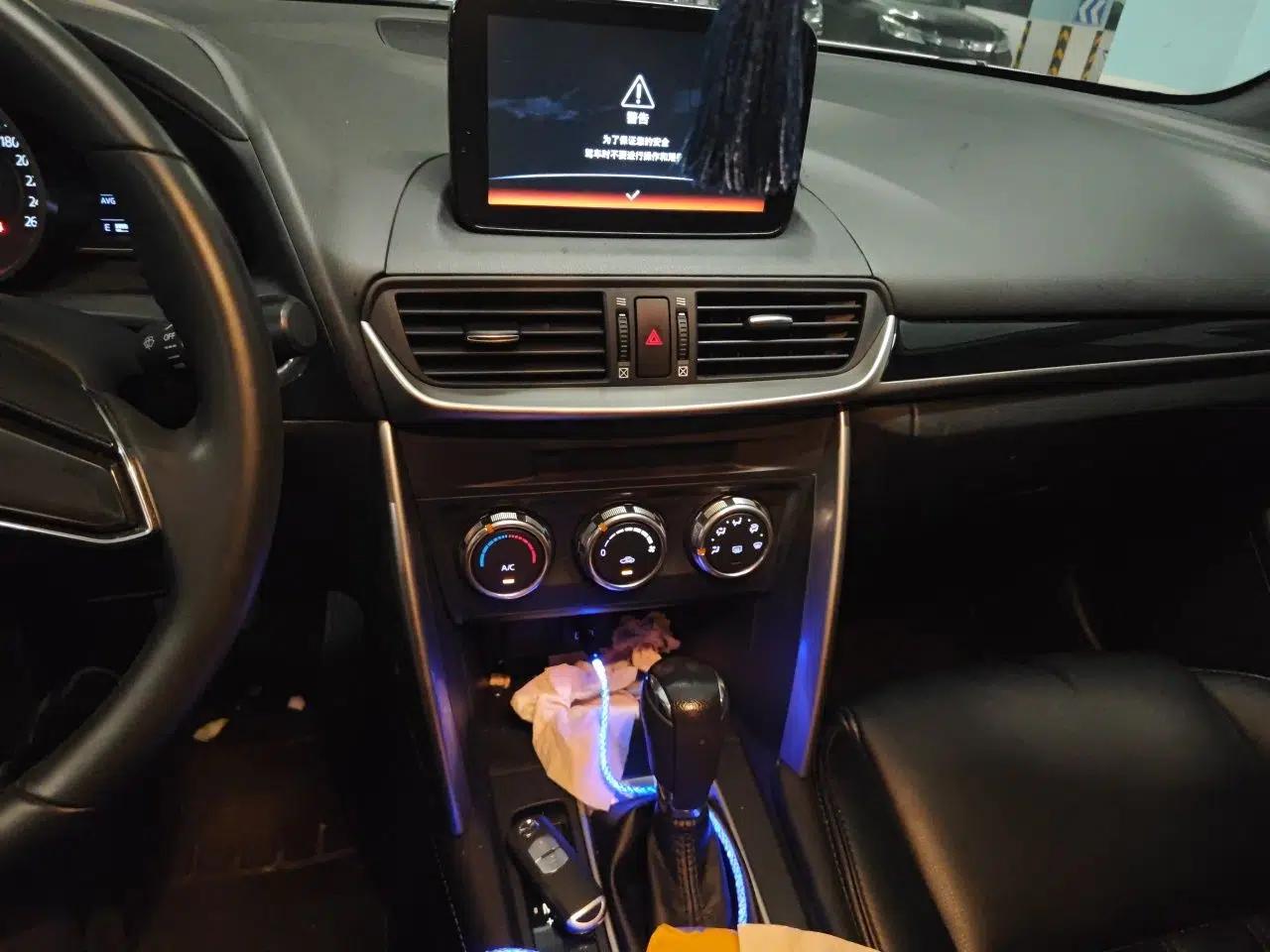 Mazda CX-4 2018 2.0L Automatic Two-Wheel Drive Blue Sky Dynamic Version China VI Standard — миниатюра 13