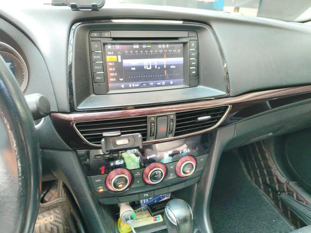 Mazda Atenza 2015 2.5L Blue Sky Sport Edition — миниатюра 13