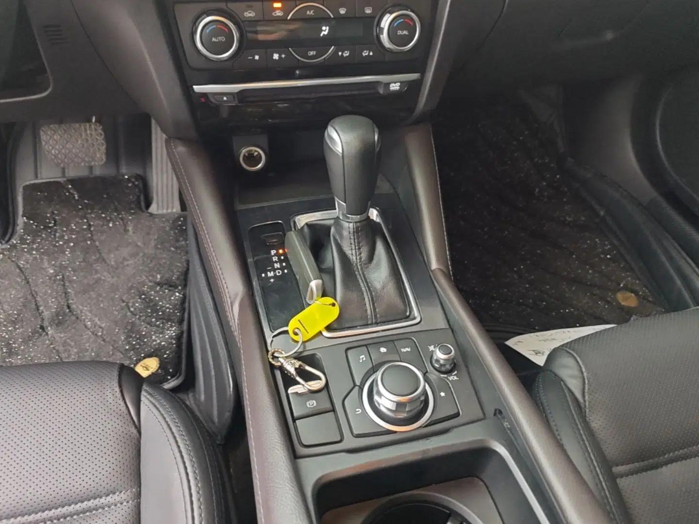 Mazda Atenza 2018 2.0L Blue Sky Luxury Edition China VI Standard — миниатюра 16