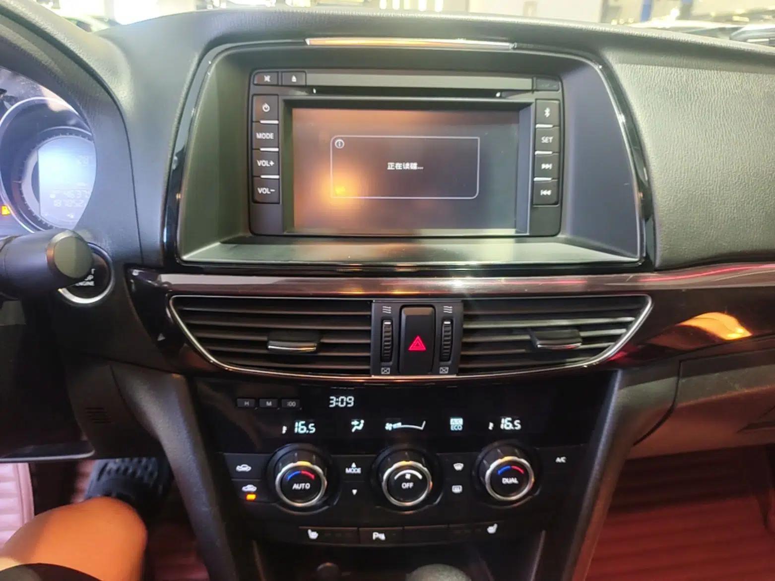 Mazda Atenza 2014 2.5L Blue Sky Prestige Edition — миниатюра 20