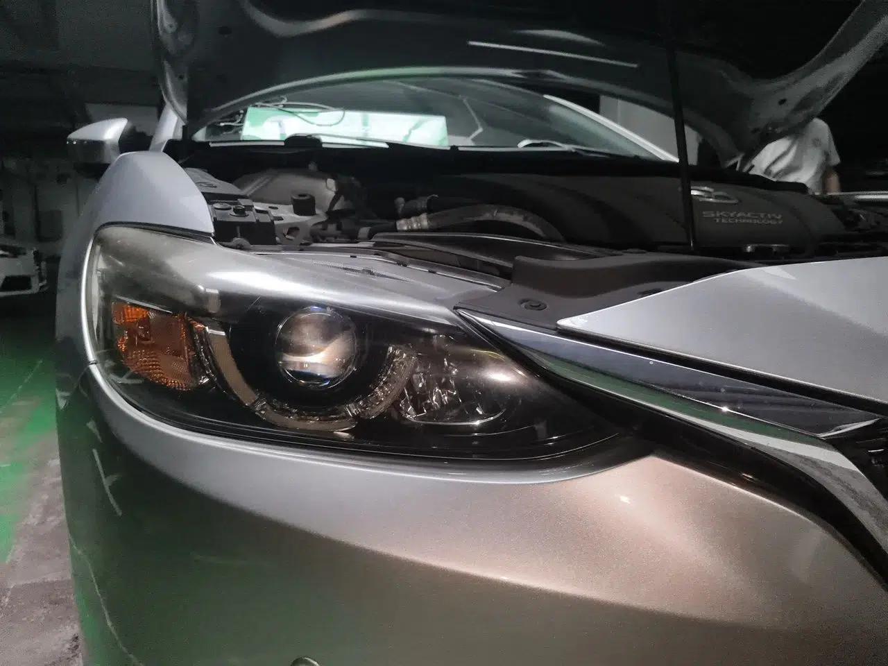 Mazda Atenza 2018 2.0L Blue Sky Luxury Edition China V Standard — миниатюра 7