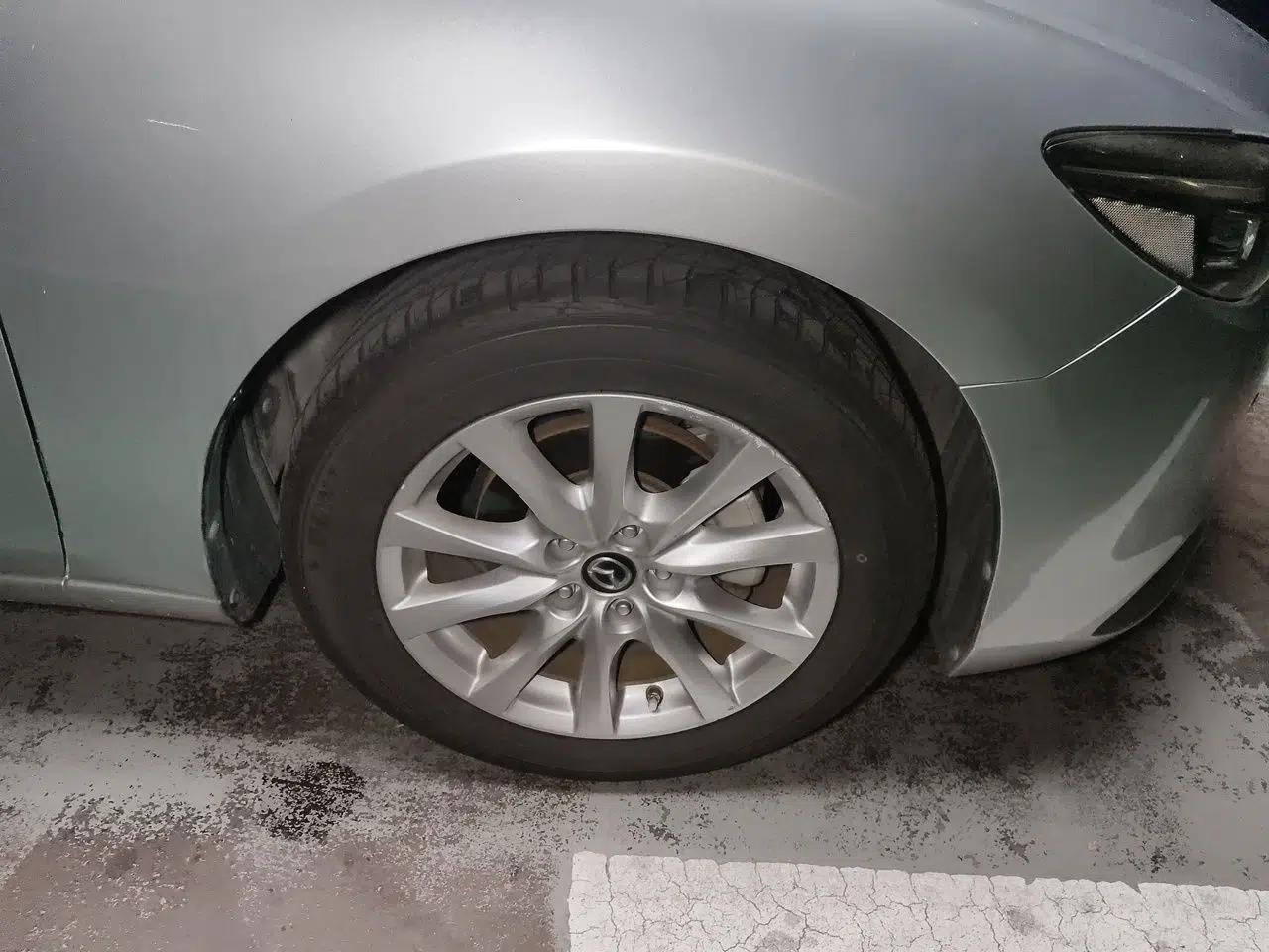 Mazda Atenza 2018 2.0L Blue Sky Luxury Edition China V Standard — миниатюра 8