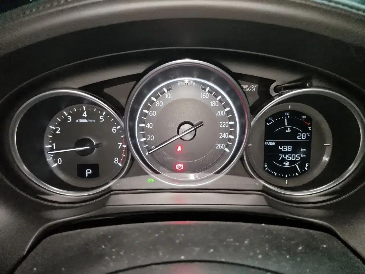 Mazda Atenza 2018 2.0L Blue Sky Luxury Edition China V Standard — миниатюра 10