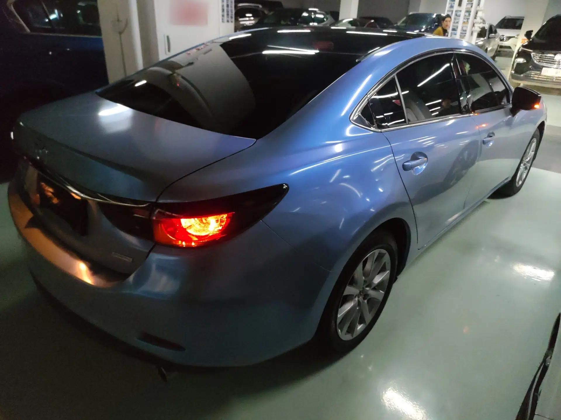 Mazda Atenza 2018 2.0L Blue Sky Luxury Edition China V Standard — миниатюра 6
