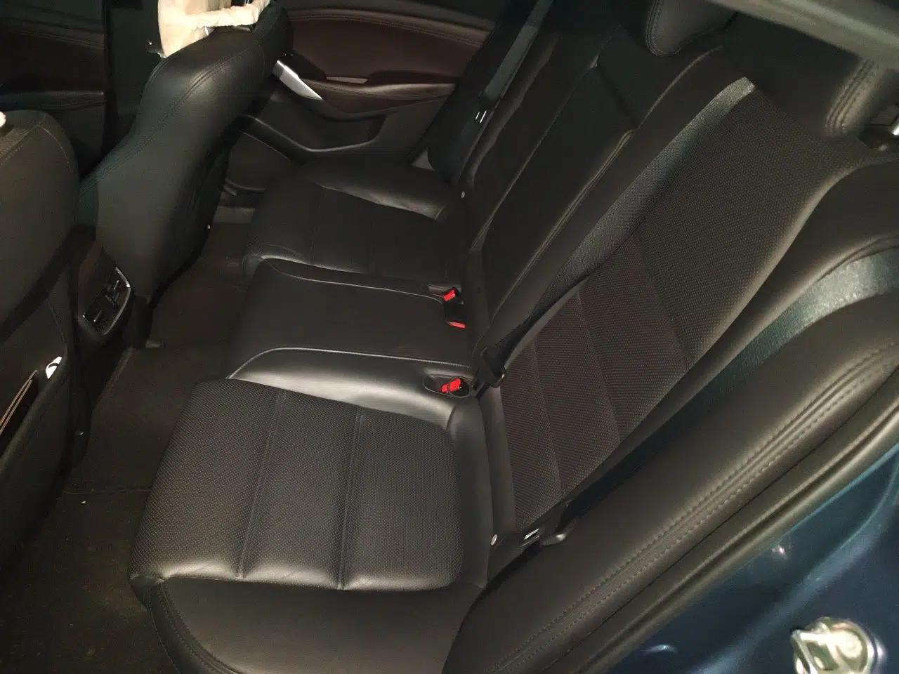 Mazda Atenza 2017 2.0L Blue Sky Luxury Edition — миниатюра 17