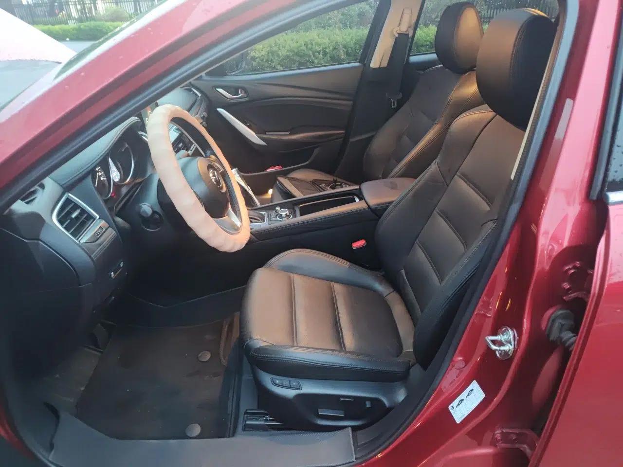 Mazda Atenza 2017 2.0L Blue Sky Luxury Edition — миниатюра 15