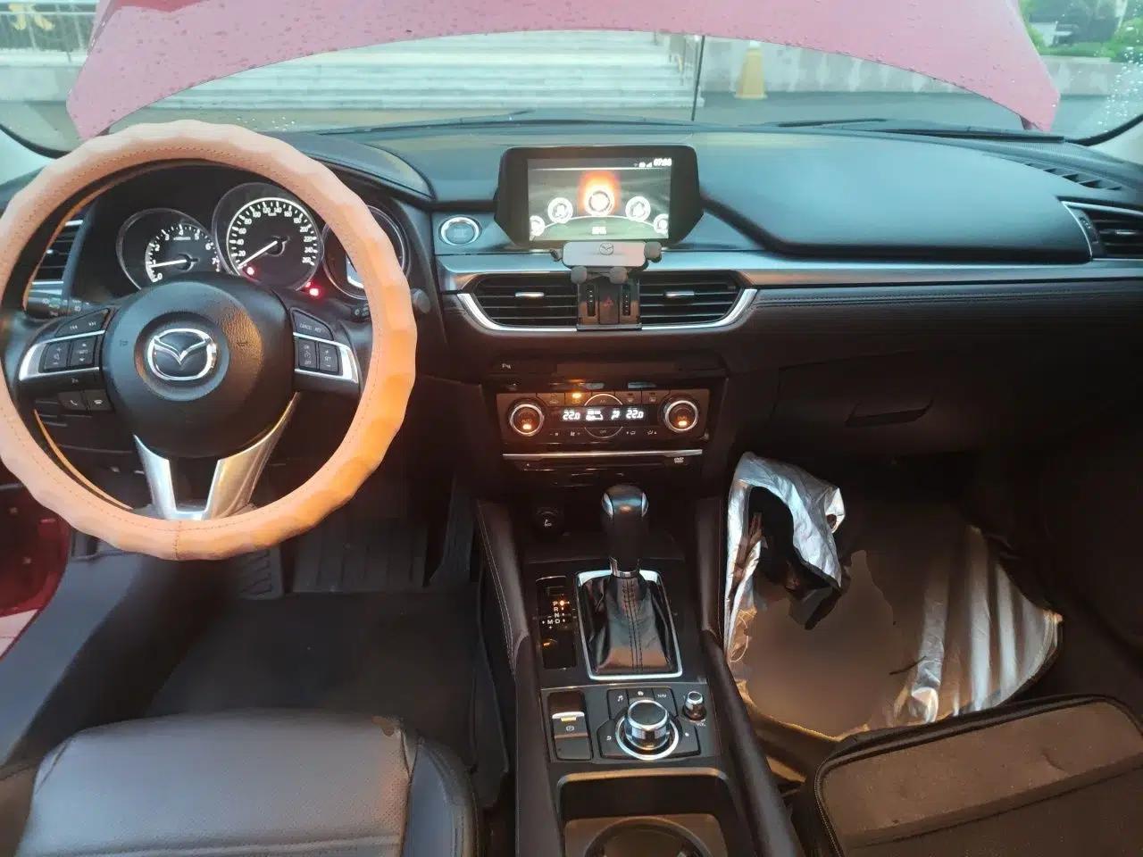 Mazda Atenza 2017 2.0L Blue Sky Luxury Edition — миниатюра 9