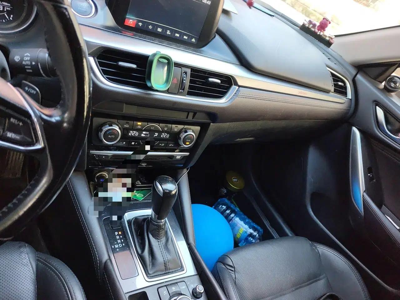 Mazda Atenza 2018 2.5L Skyactiv Sport Version China V Standard — миниатюра 13