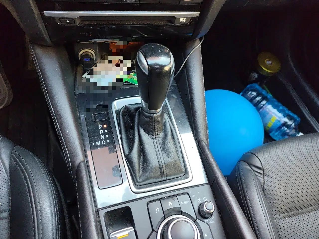 Mazda Atenza 2018 2.5L Skyactiv Sport Version China V Standard — миниатюра 14