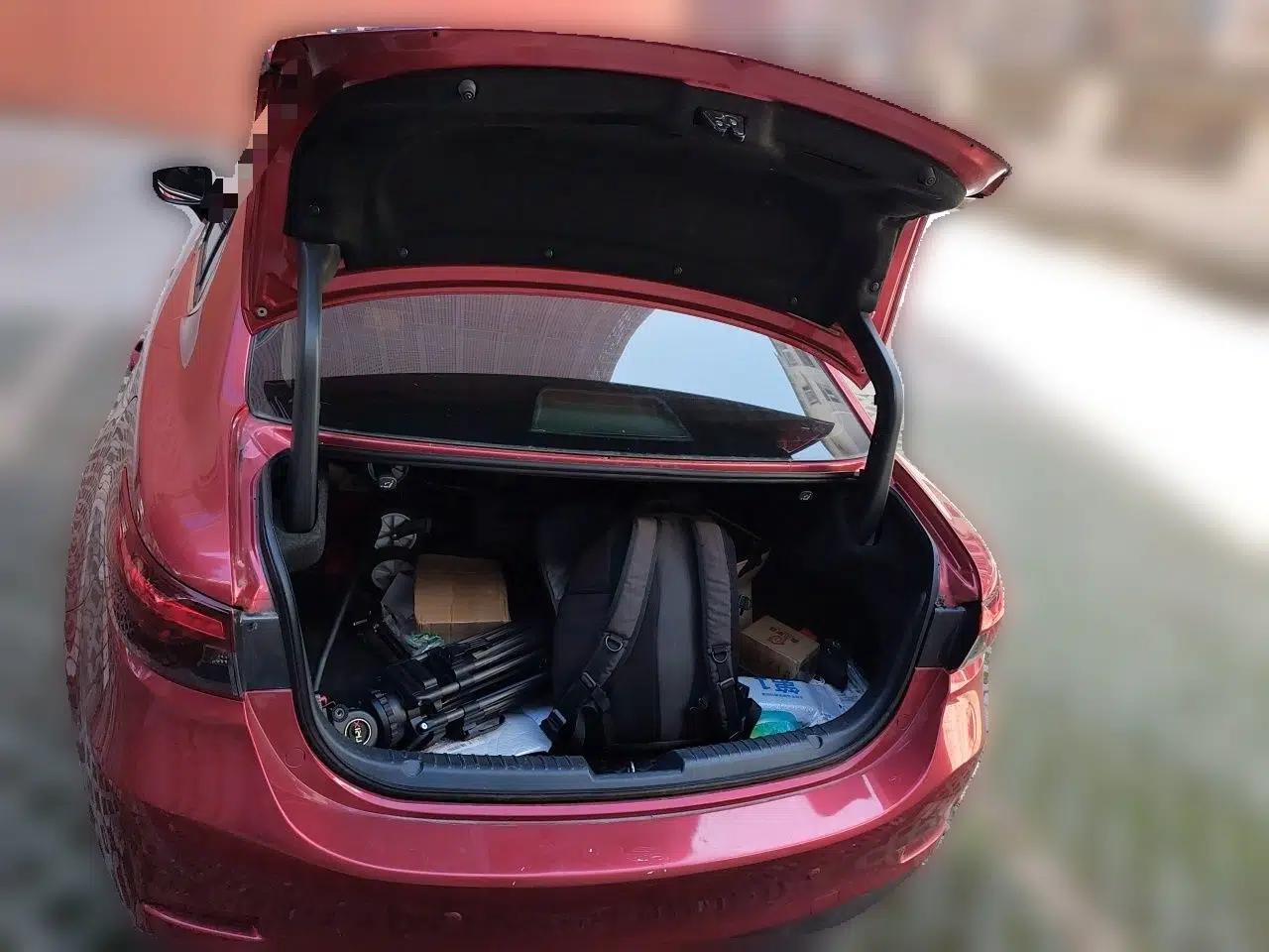 Mazda Atenza 2018 2.5L Skyactiv Sport Version China V Standard — миниатюра 19