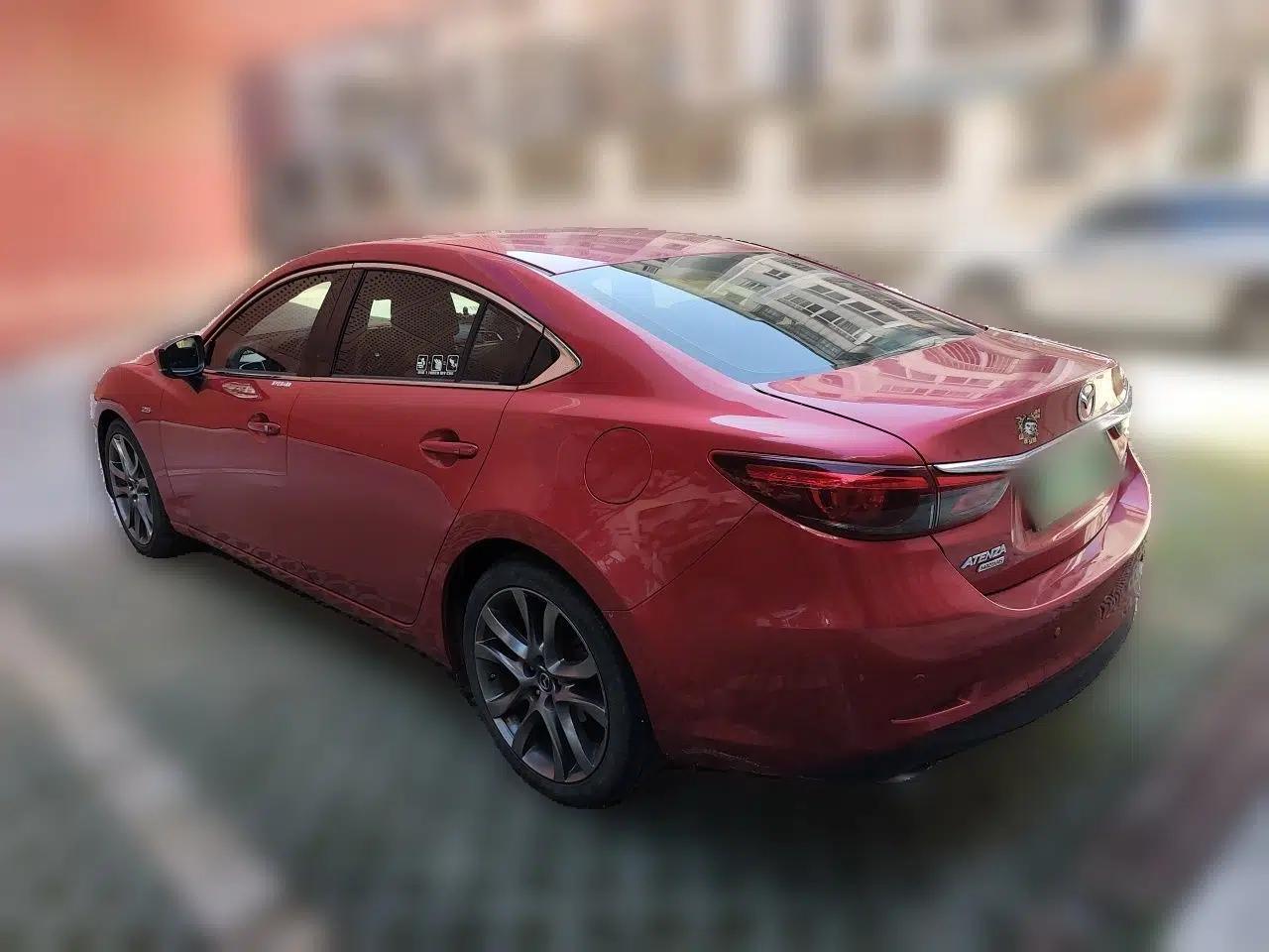 Mazda Atenza 2018 2.5L Skyactiv Sport Version China V Standard — миниатюра 4