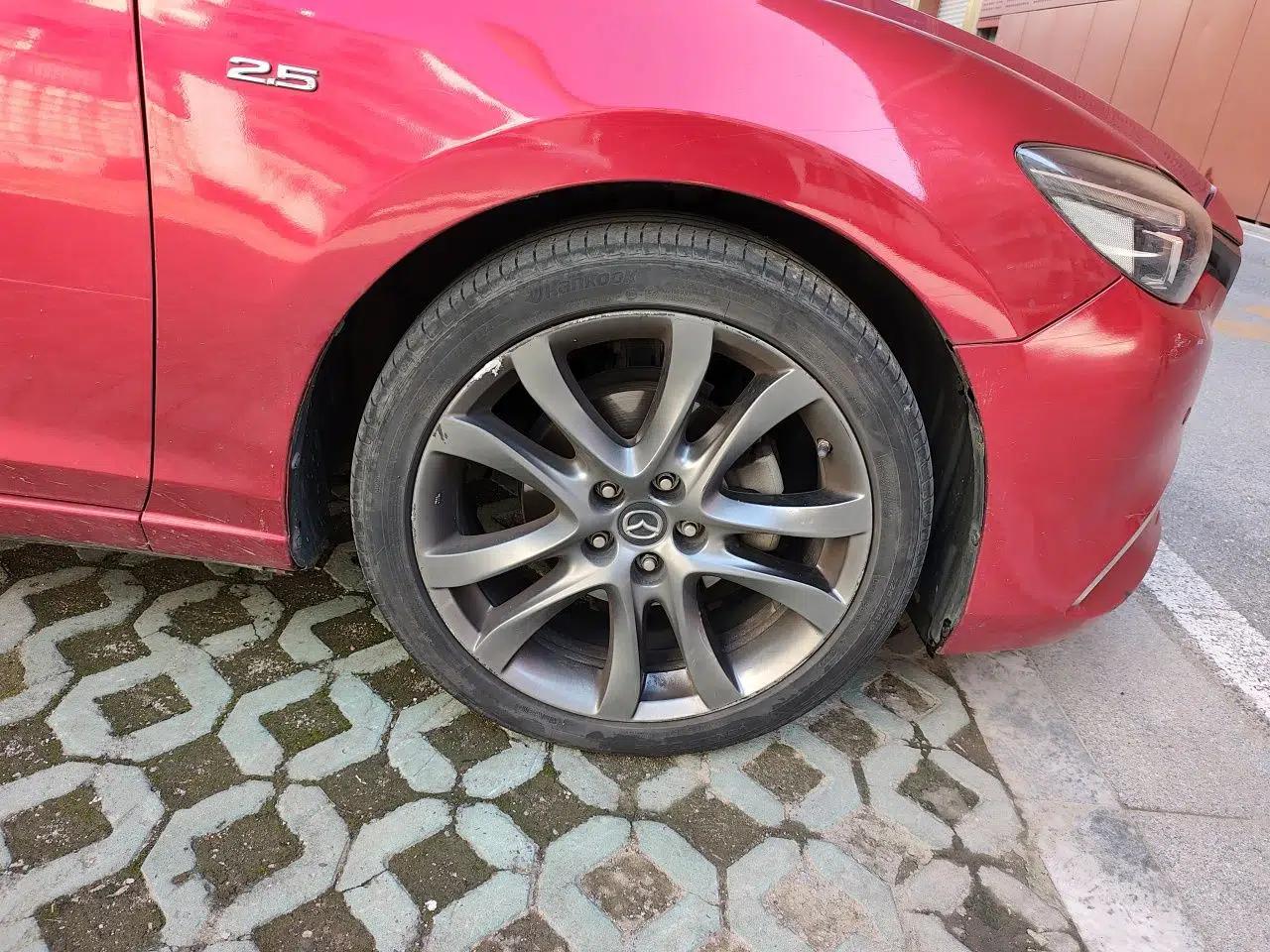 Mazda Atenza 2018 2.5L Skyactiv Sport Version China V Standard — миниатюра 8
