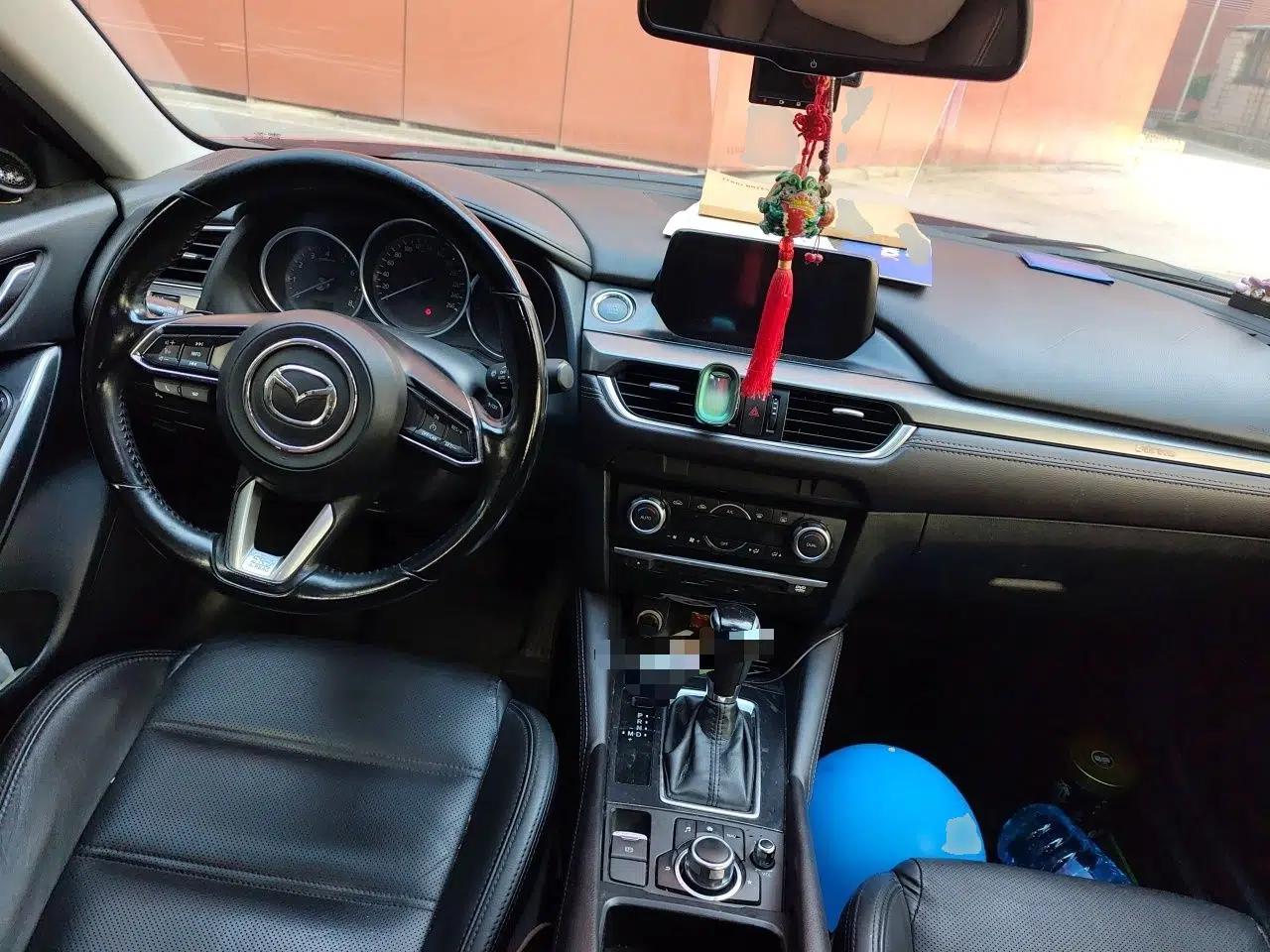 Mazda Atenza 2018 2.5L Skyactiv Sport Version China V Standard — миниатюра 9