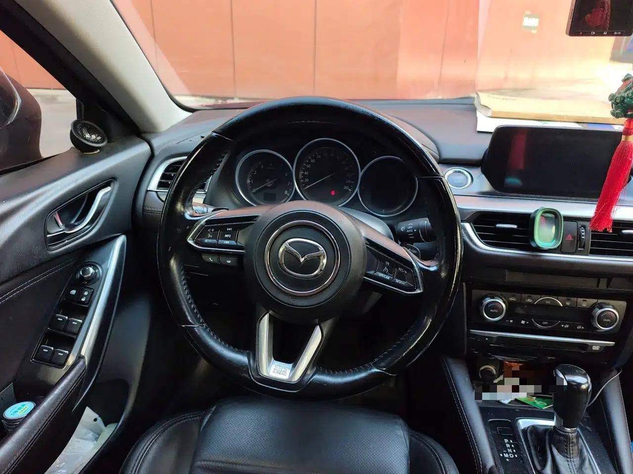 Mazda Atenza 2018 2.5L Skyactiv Sport Version China V Standard — миниатюра 10