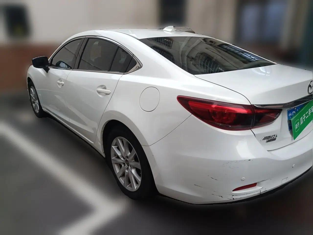 Mazda Atenza 2018 2.0L Blue Sky Luxury Edition China V Standard — миниатюра 4