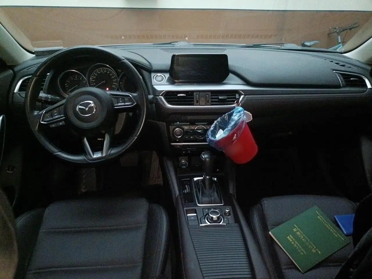 Mazda Atenza 2018 2.0L Blue Sky Luxury Edition China V Standard — миниатюра 9
