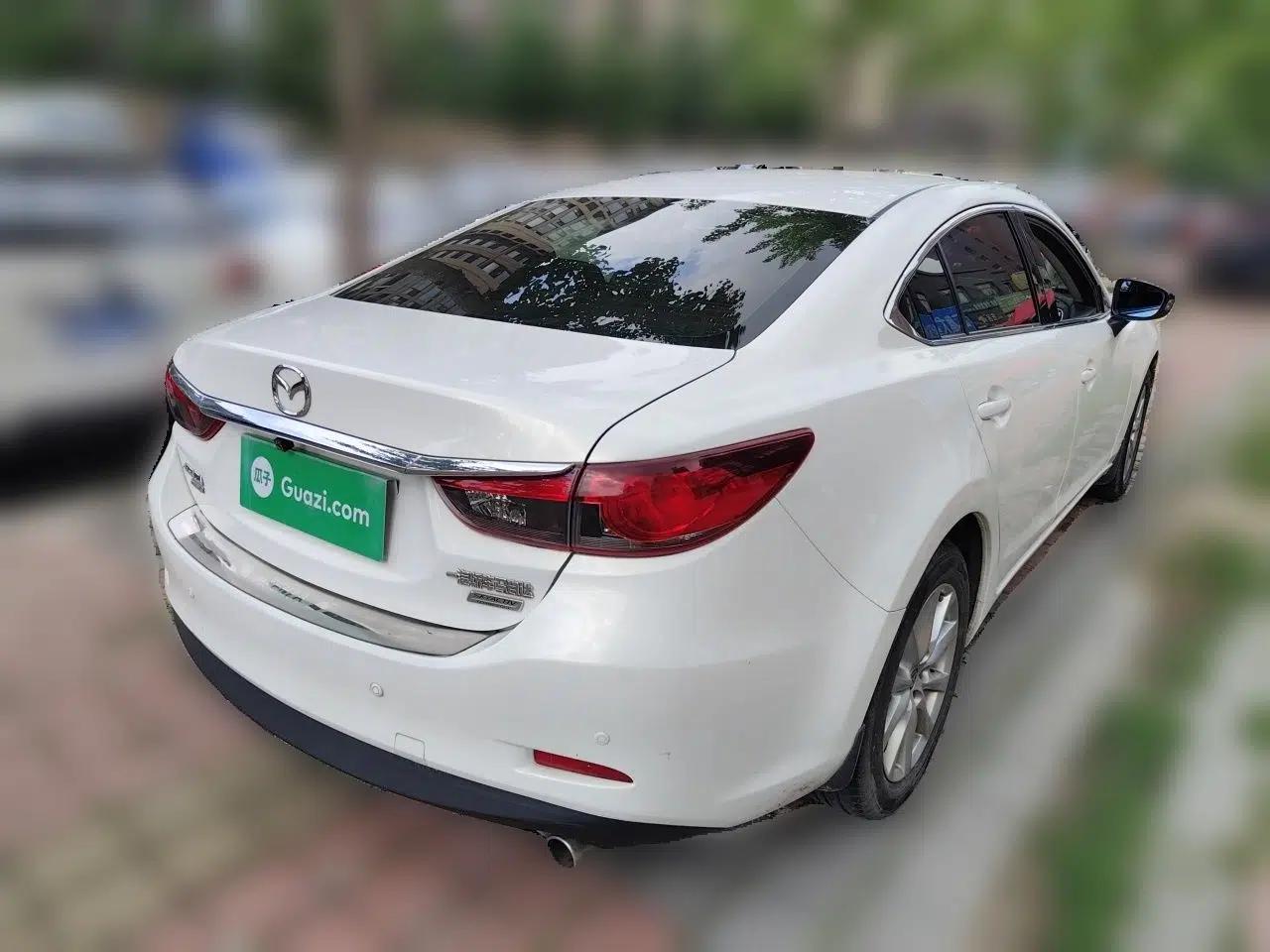 Mazda Atenza 2015 2.0L Blue Sky Fashion Edition — миниатюра 6