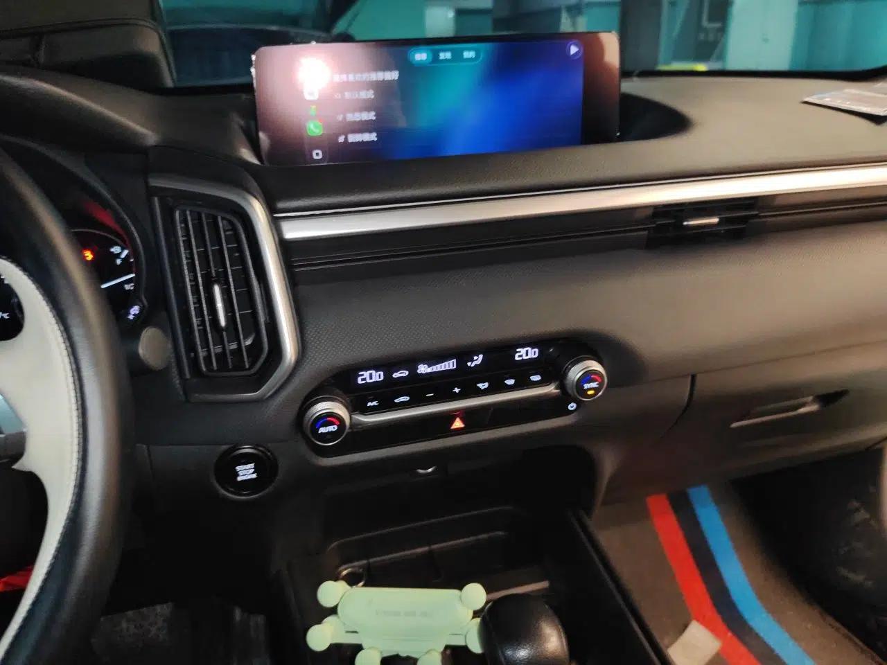 Mazda CX-50 2023 2.0L Leading Edition — миниатюра 10