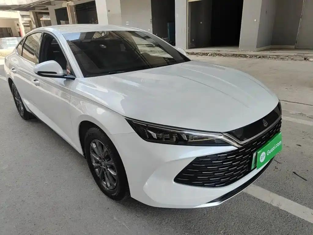 Qin L 2024 DM-i 80KM Leading Edition — миниатюра 4