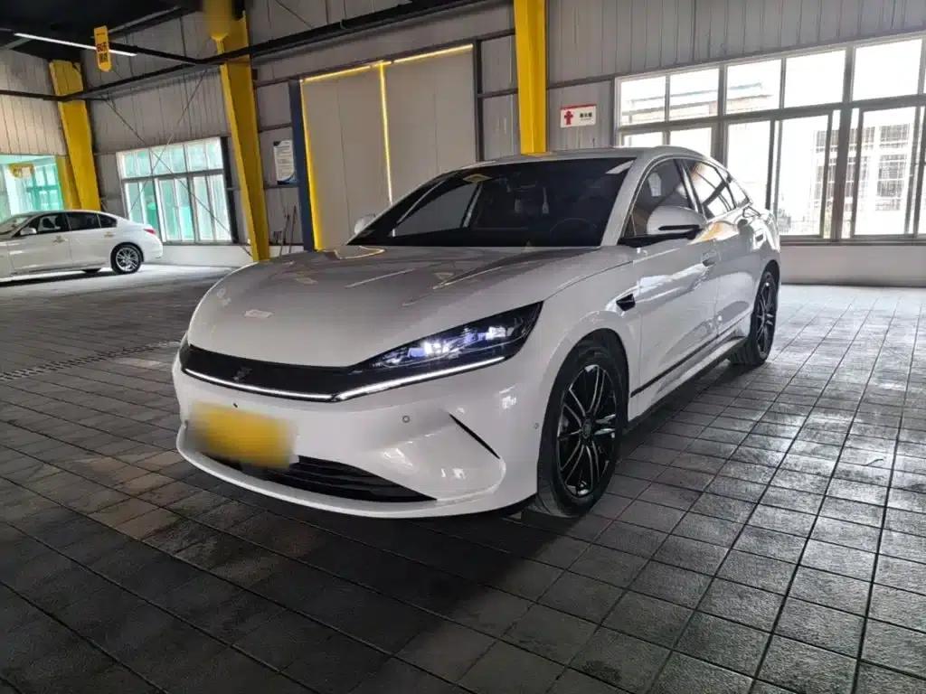 Qin L 2025 EV 545KM Super Edition — миниатюра 1