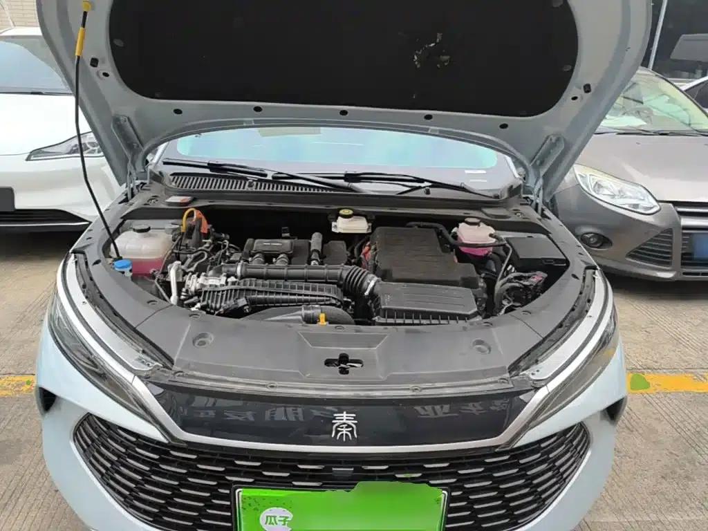 Qin L 2024 DM-i 80KM Leading Edition — миниатюра 20