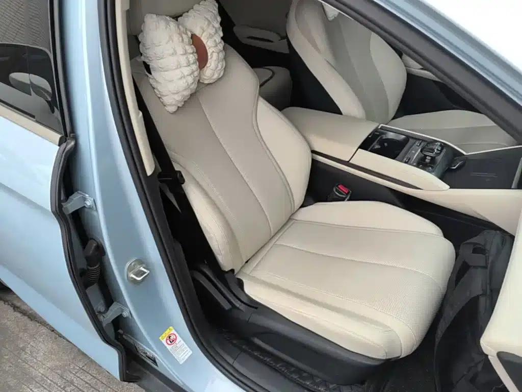 Qin L 2024 DM-i 80KM Leading Edition — миниатюра 25