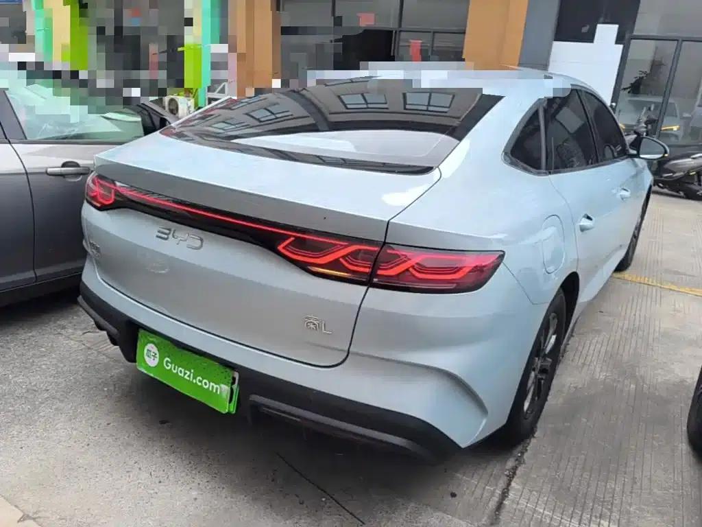 Qin L 2024 DM-i 80KM Leading Edition — миниатюра 7
