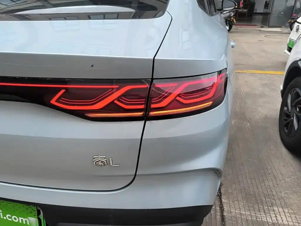 Qin L 2024 DM-i 80KM Leading Edition — миниатюра 8