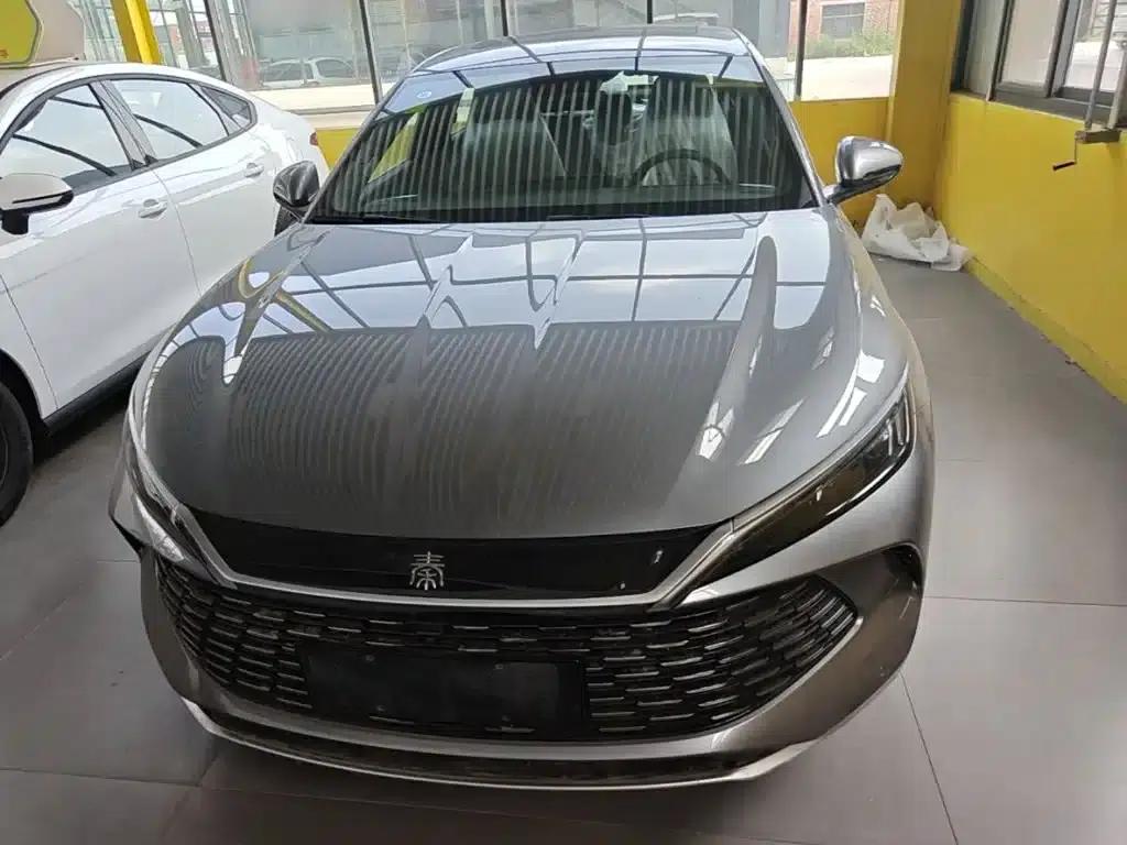 Qin L 2024 DM-i 120KM Leading Edition — миниатюра 3