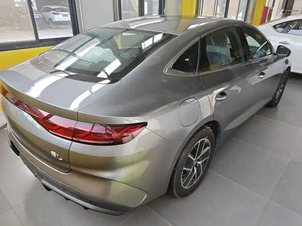 Qin L 2024 DM-i 120KM Leading Edition — миниатюра 7