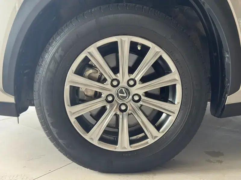 Lexus NX 2020 200 FWD Sport Edition (China VI Emission Standard) — миниатюра 8