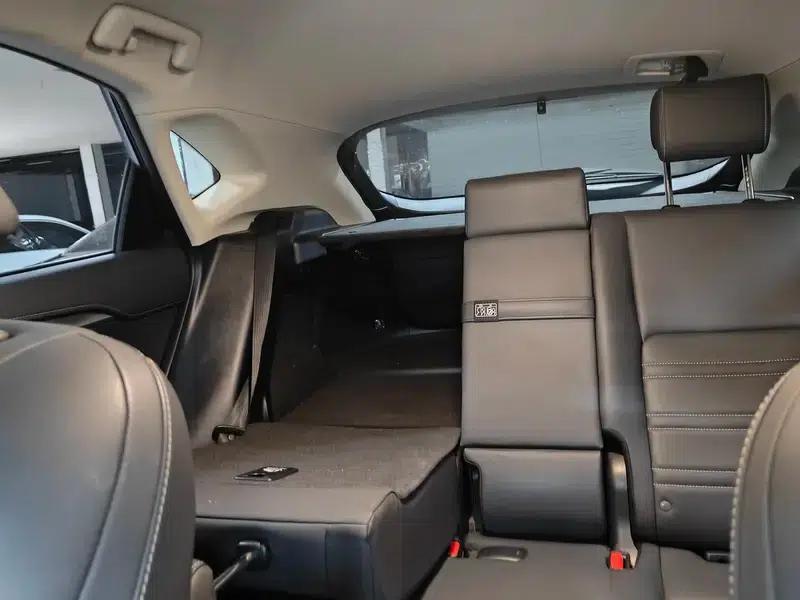 Lexus NX 2016 200 AWD Sport Edition — миниатюра 14