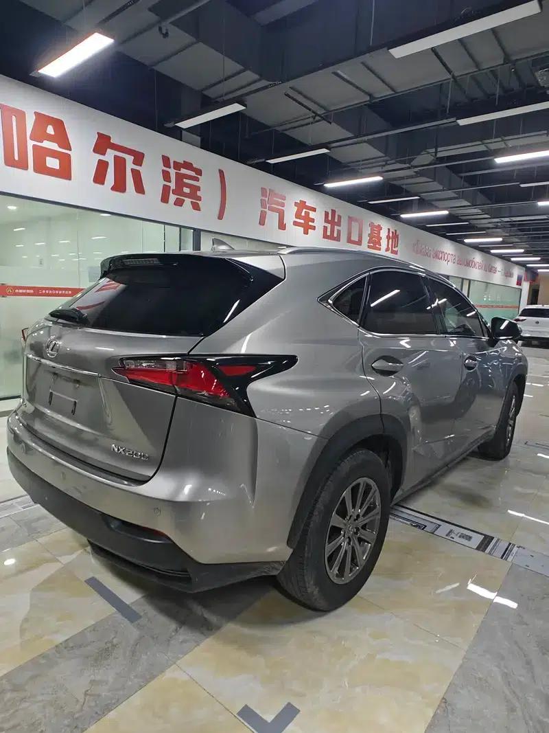 Lexus NX 2016 200 AWD Sport Edition — миниатюра 6
