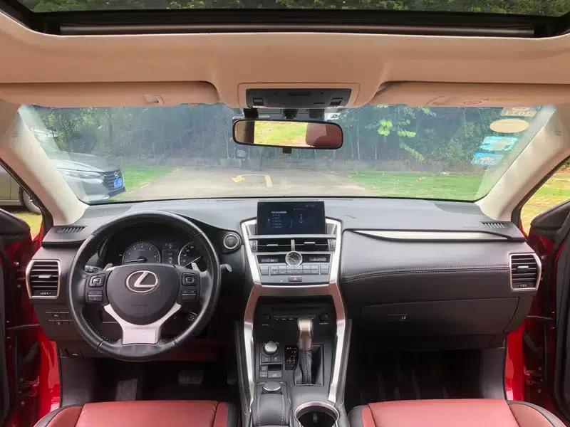 Lexus NX 2015 200t AWD Sport Edition — миниатюра 14