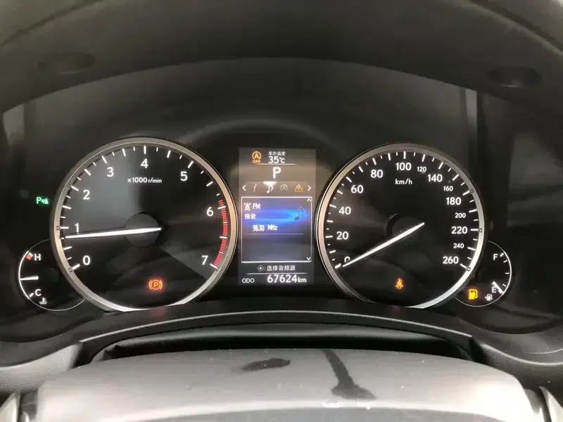 Lexus NX 2015 200t AWD Sport Edition — миниатюра 15