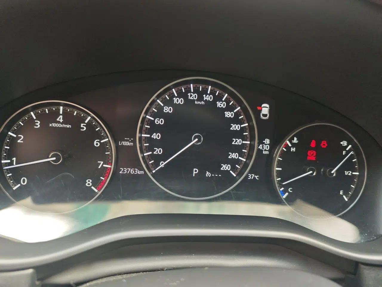 Mazda CX-30 2024 2.0L Automatic Joyful Edition — миниатюра 11