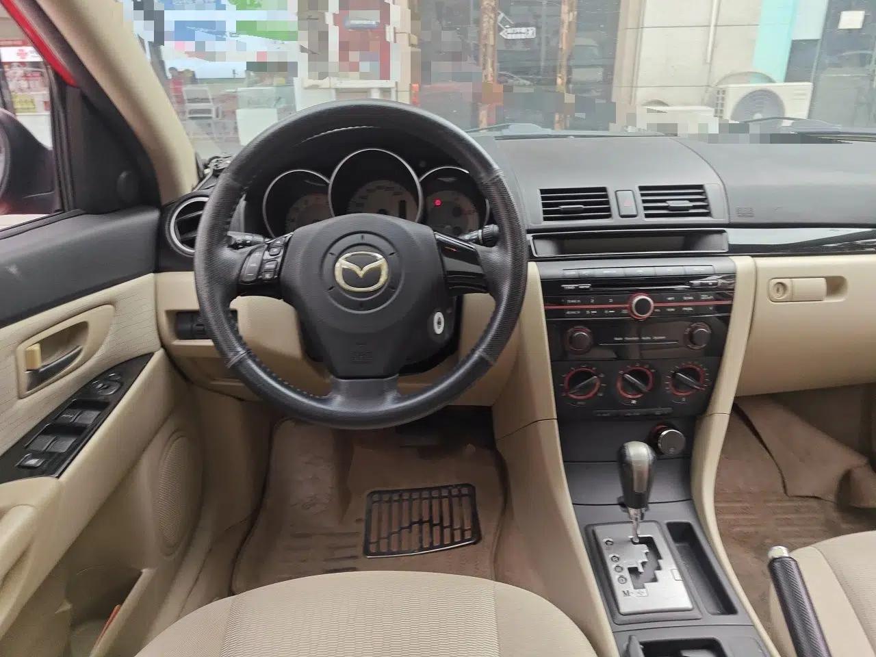 Mazda 3 2010 1.6L Automatic Classic Elite Edition — миниатюра 10