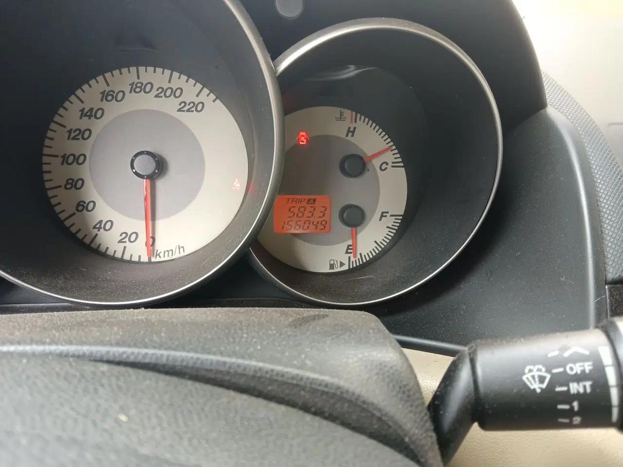 Mazda 3 2010 1.6L Manual Classic Stylish Version — миниатюра 12