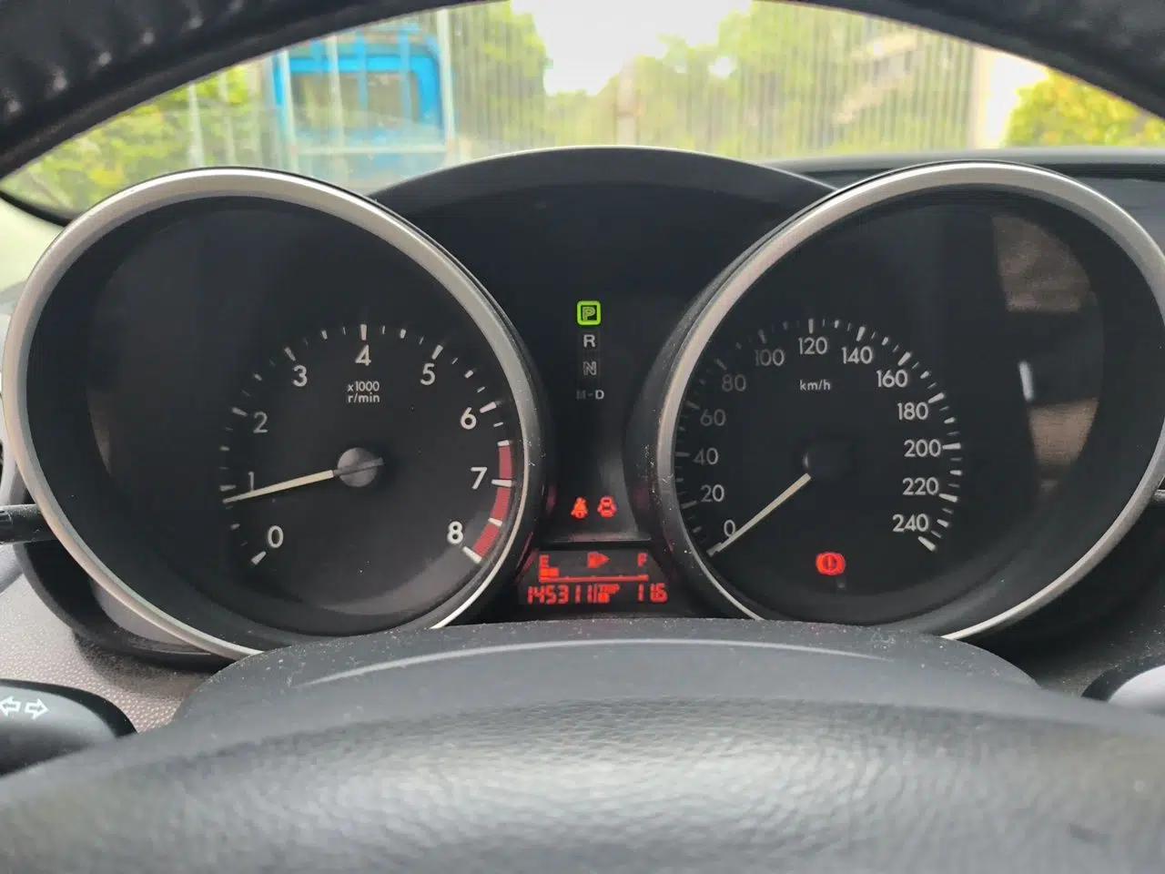 Mazda 3 2011 Sedan 1.6L Automatic Elite Model — миниатюра 11