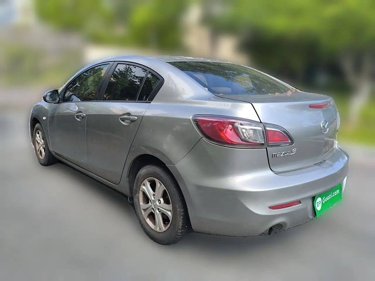 Mazda 3 2011 Sedan 1.6L Automatic Elite Model — миниатюра 4