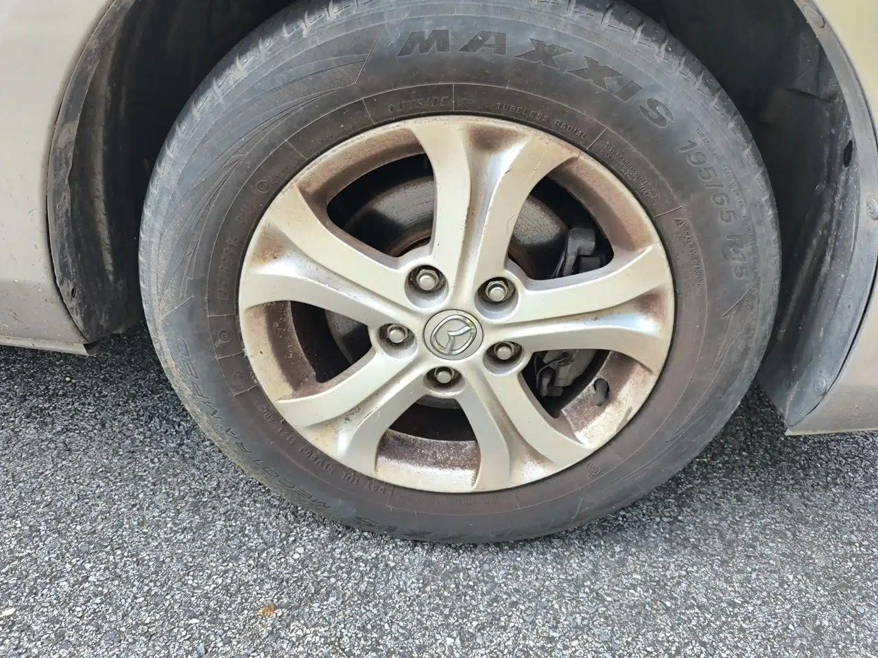 Mazda 3 2011 Sedan 1.6L Automatic Elite Model — миниатюра 8