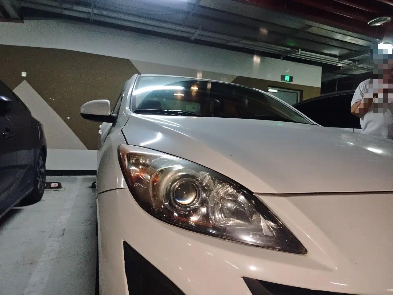 Mazda 3 2013 Sedan 1.6L Automatic Elite Model — миниатюра 7