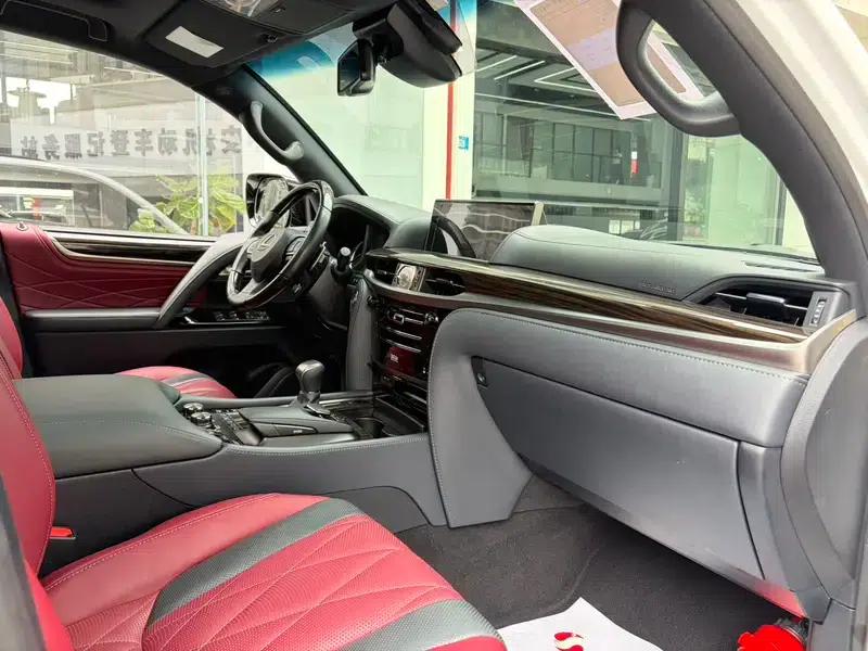 2021 Lexus LX 5.7L Automatic 4WD 7-Seater (Parallel Import) — миниатюра 6