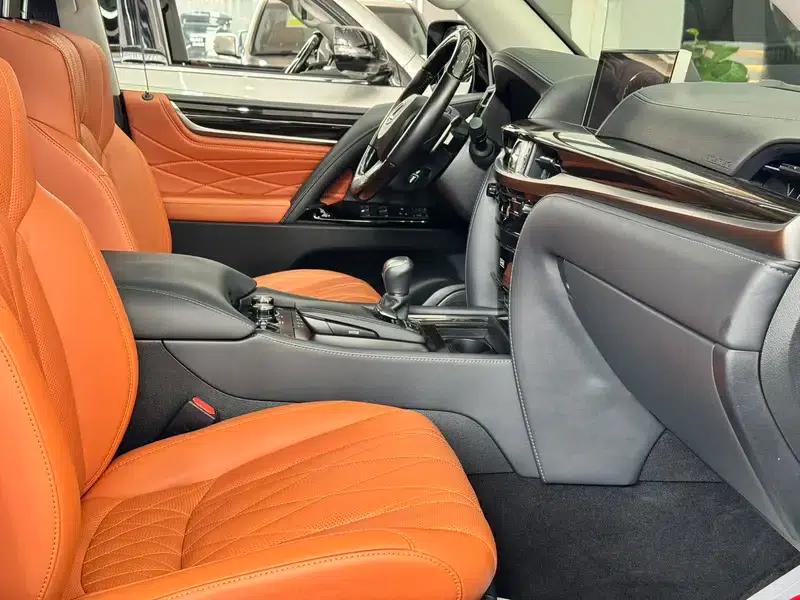 Lexus LX 2019 570 Pinnacle Edition — миниатюра 11