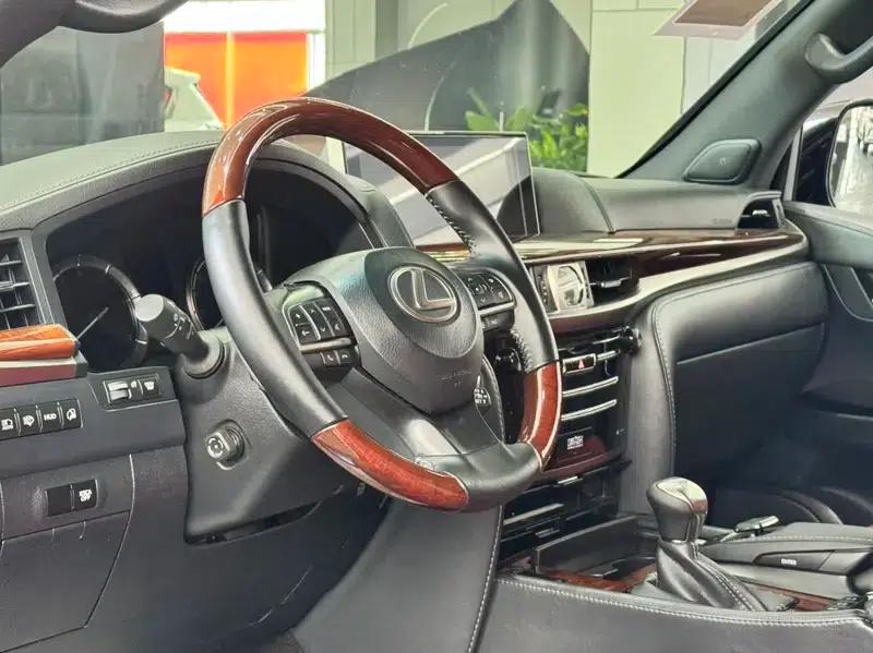 2021 Lexus LX 5.7L Automatic 4WD 8-Seater (Parallel Import) — миниатюра 6