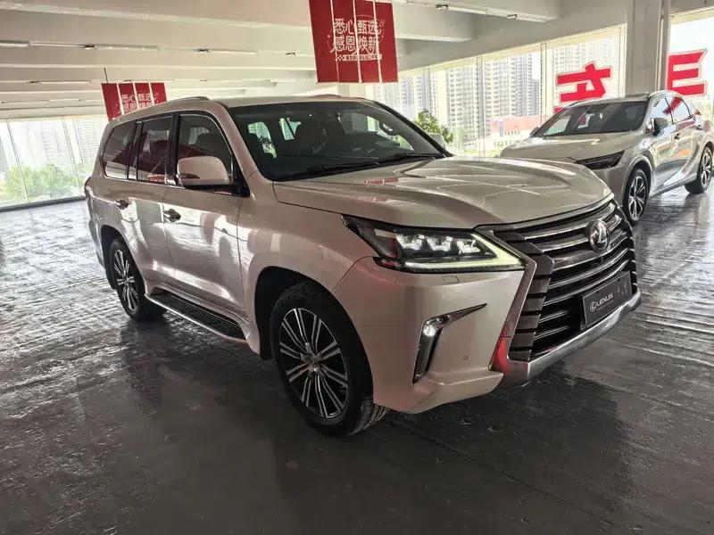 Lexus LX 2019 570 Premium Luxury Edition — миниатюра 3