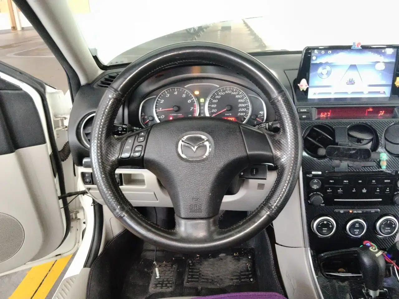 Mazda 6 2006 2.0L Automatic Ultra-Luxury Version — миниатюра 10