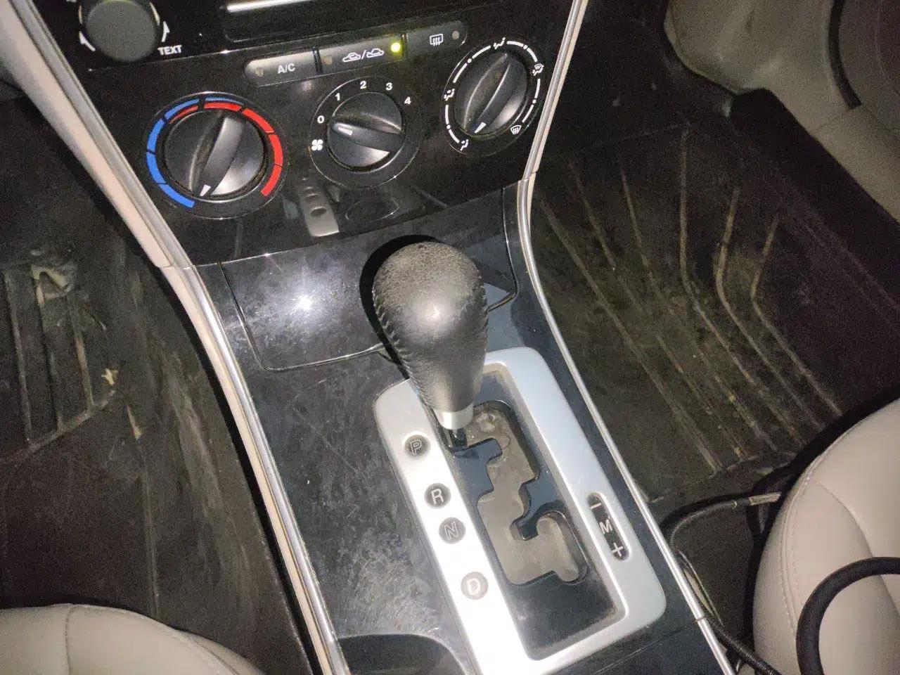 Mazda 6 2007 2.0L Automatic Luxury Version — миниатюра 14