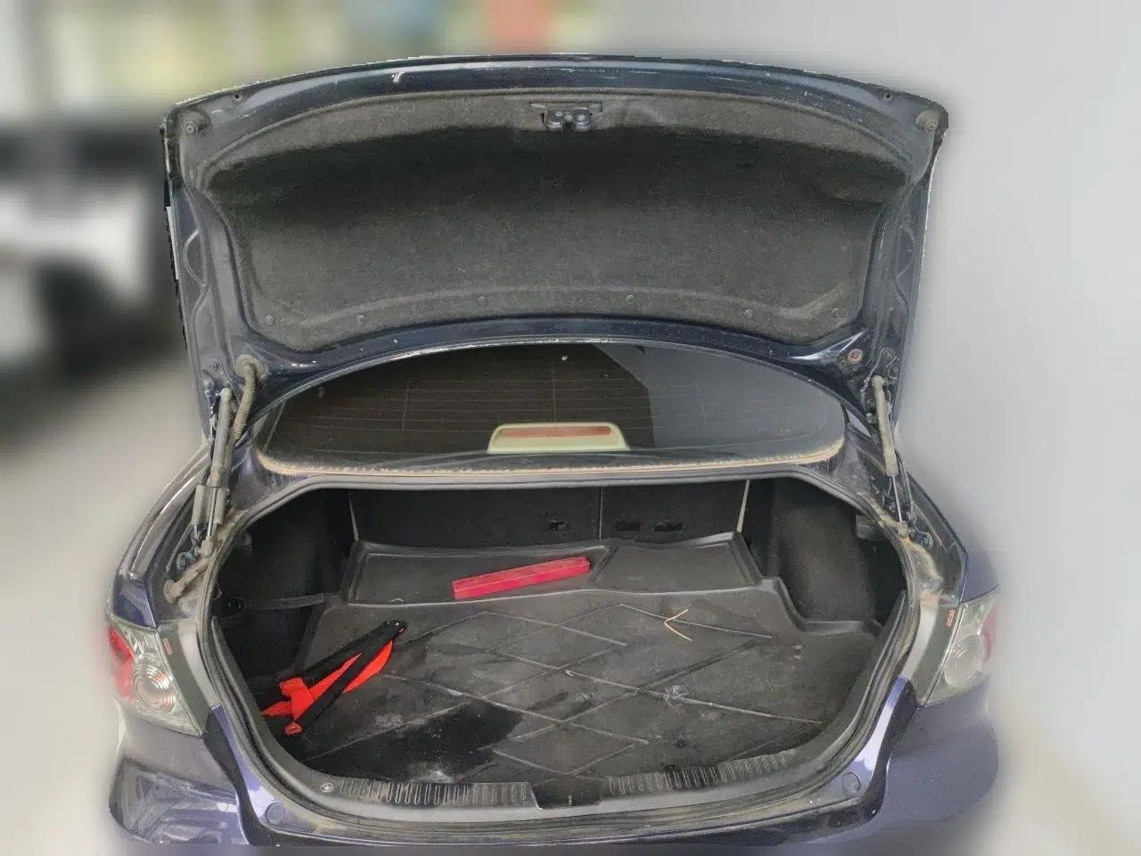 Mazda 6 2007 2.0L Automatic Luxury Version — миниатюра 19